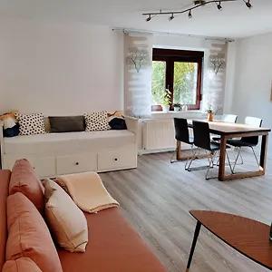 Apartment Idyllische Stadtrand-fewo, Leipzig