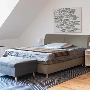 Apartment Mit Parkblick & Massagestuhl, Leipzig